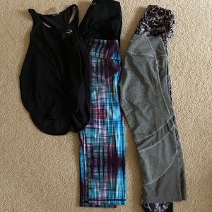 Gym shark lot 4 outs fits leggings and tanks
